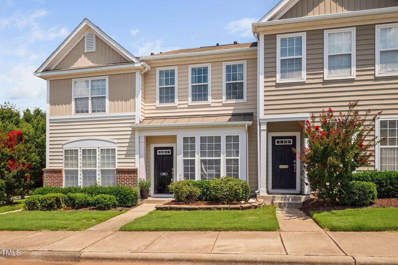 7864 Silverthread Ln, Raleigh, NC 27617