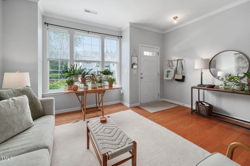 7864 Silverthread Ln, Raleigh, NC 27617