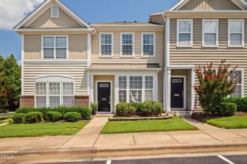 7864 Silverthread Ln, Raleigh, NC 27617