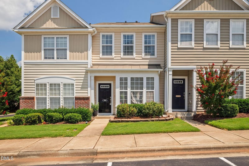 7864 Silverthread Ln, Raleigh, NC 27617