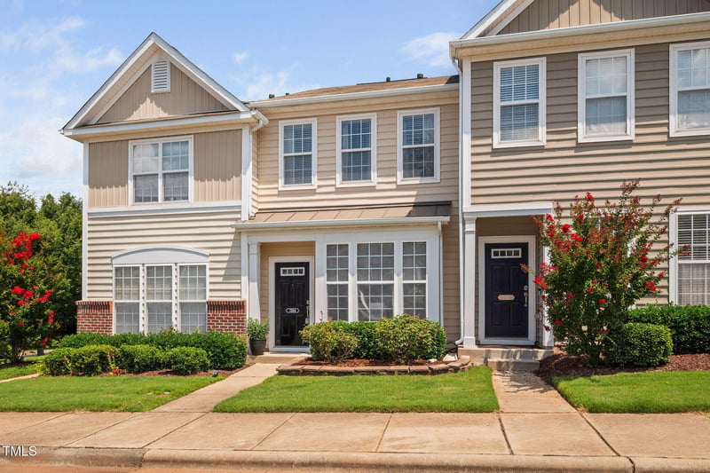 7864 Silverthread Ln, Raleigh, NC 27617