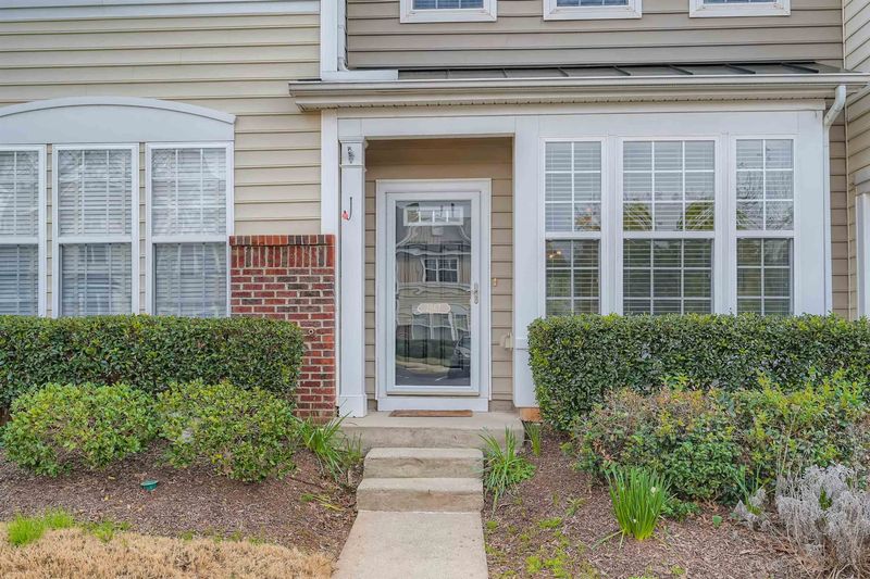 7867 Silverthread Ln, Raleigh, NC 27617