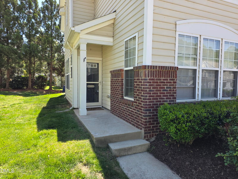 7869 Spungold St, Raleigh, NC 27617