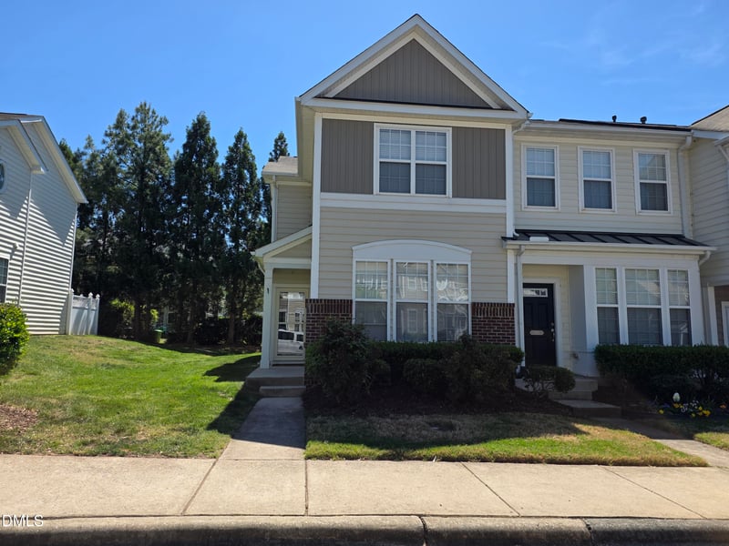 7869 Spungold St, Raleigh, NC 27617