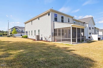 787 Amarra Dr, Fuquay Varina, NC 27526