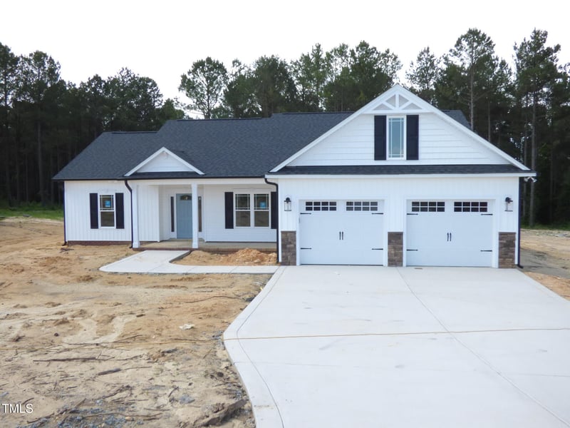788 Shade Tree Rd, Benson, NC 27504