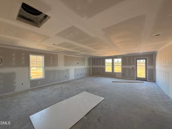 79 Baxley Dr, Dunn, NC 28334