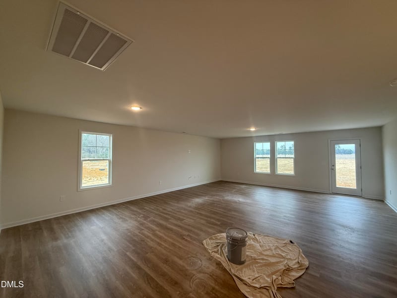 79 Baxley Dr, Dunn, NC 28334