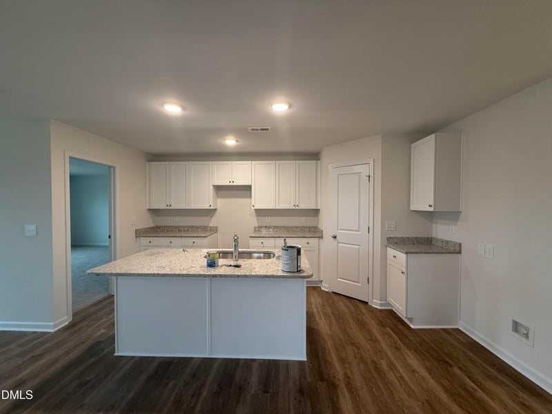 79 Baxley Dr, Dunn, NC 28334