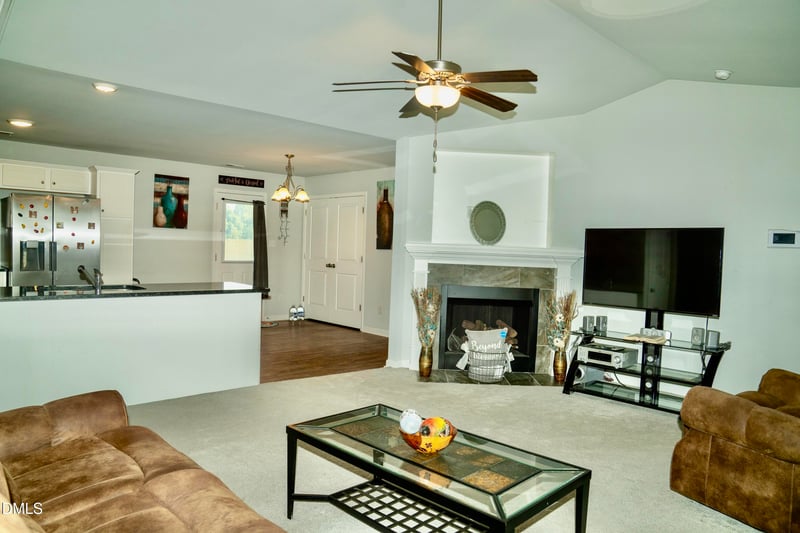 79 Beaver Tavern Dr, Benson, NC 27504