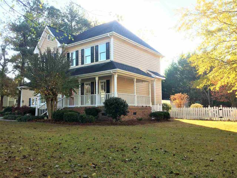 79 Brookwood Dr, Smithfield, NC 27577