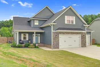 79 Buckhaven Ct, Holly Springs, NC 27540