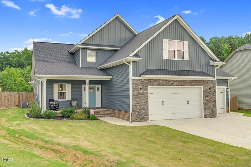 79 Buckhaven Ct, Holly Springs, NC 27540