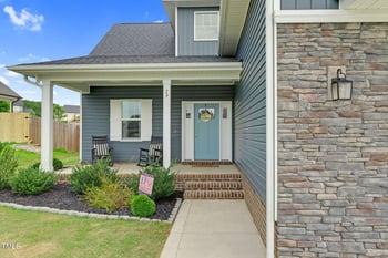 79 Buckhaven Ct, Holly Springs, NC 27540