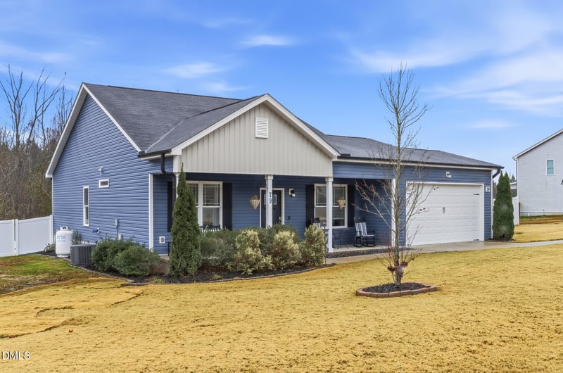 79 Buhrstone Mill St, Zebulon, NC 27597