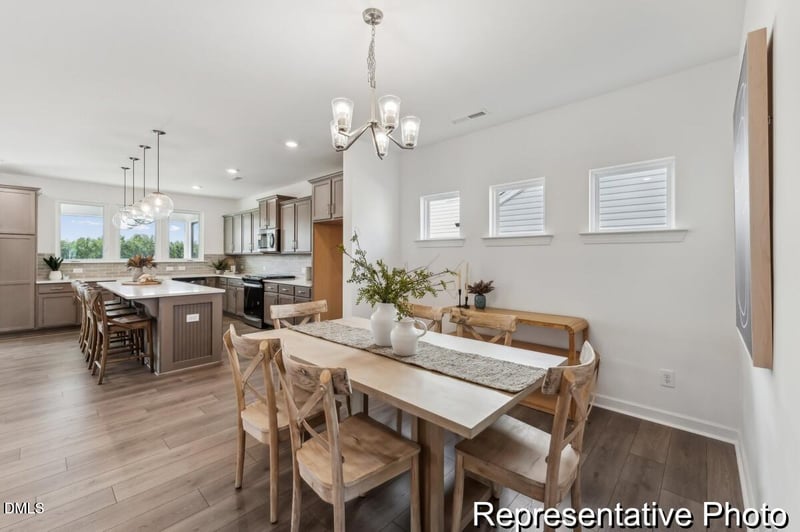 79 Curling Creek Dr #I287, Clayton, NC 27527