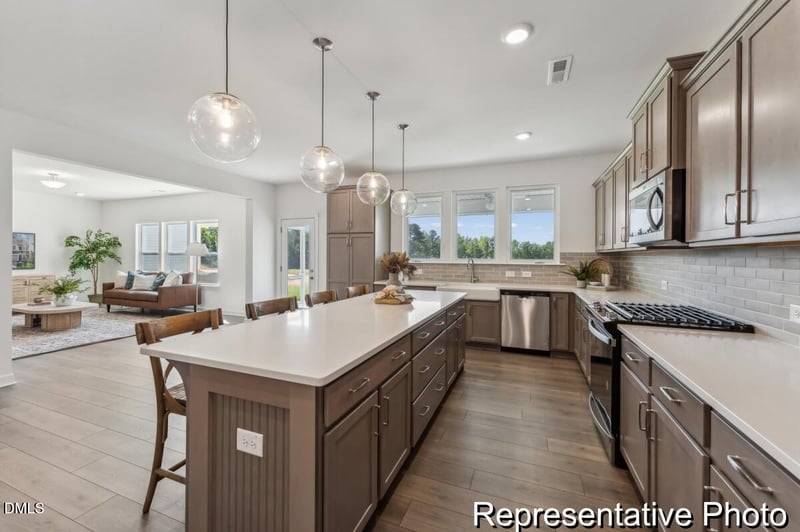 79 Curling Creek Dr #I287, Clayton, NC 27527