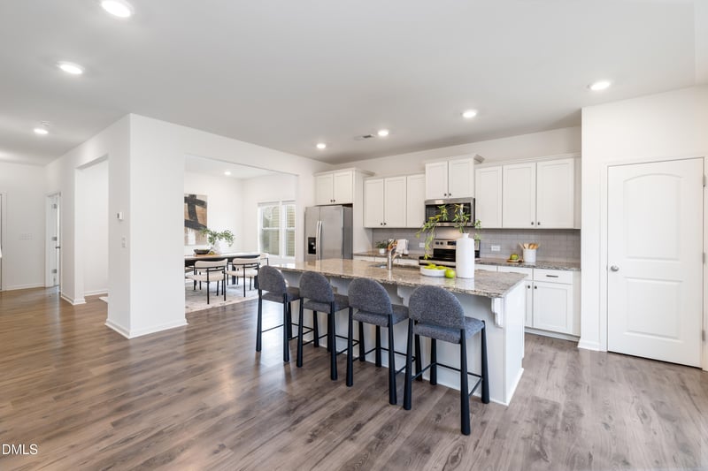 79 Curling Creek Dr #I287, Clayton, NC 27527