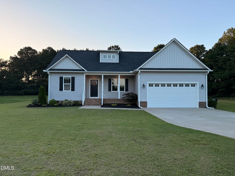 79 Morrison Dr, Dunn, NC 28334