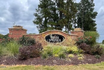 79 Quail Point Cir, Clayton, NC 27520