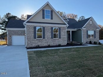 79 Quail Point Cir, Clayton, NC 27520