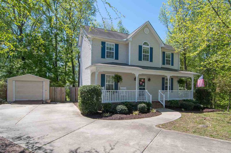 79 Stonewall Dr, Benson, NC 27504