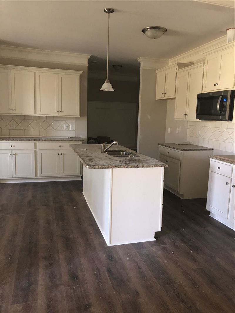 79 Waterpine Dr, Garner, NC 27529