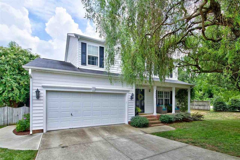 7900 Gresham Trace Ln, Raleigh, NC 27615