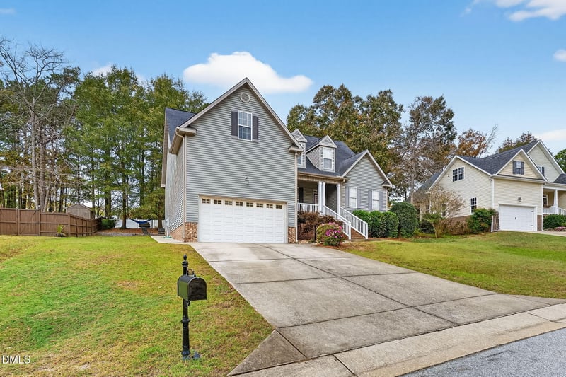 7900 Lagenaria Dr, Angier, NC 27501
