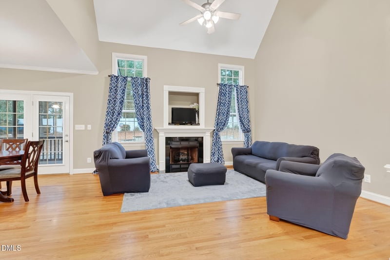 7900 Lagenaria Dr, Angier, NC 27501