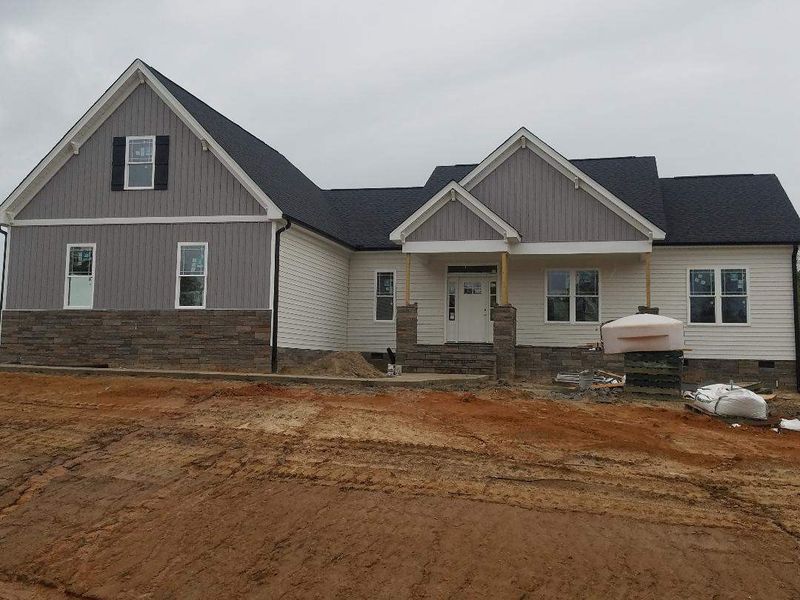 7900 Springmonte Ln, Willow Springs, NC 27592
