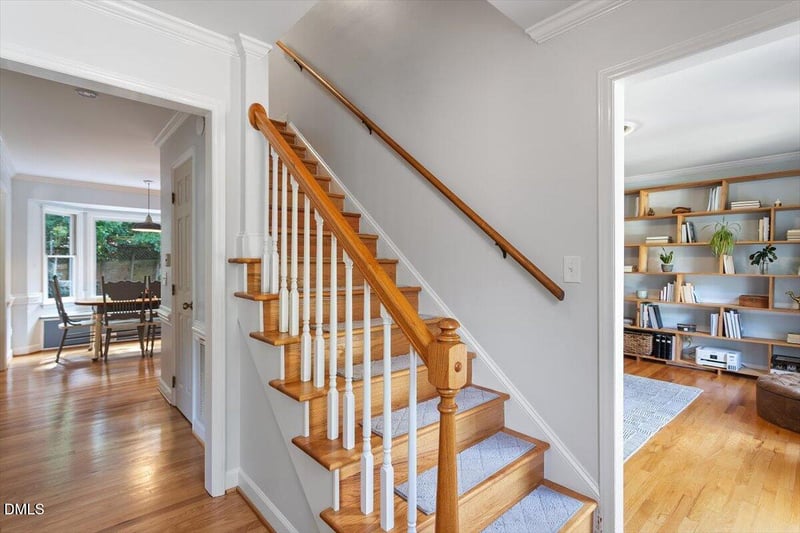 7901 Featherstone Dr, Raleigh, NC 27615