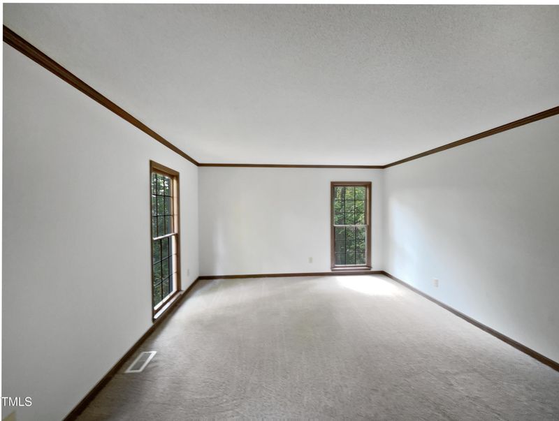 7901 Tulip Cir, Raleigh, NC 27606
