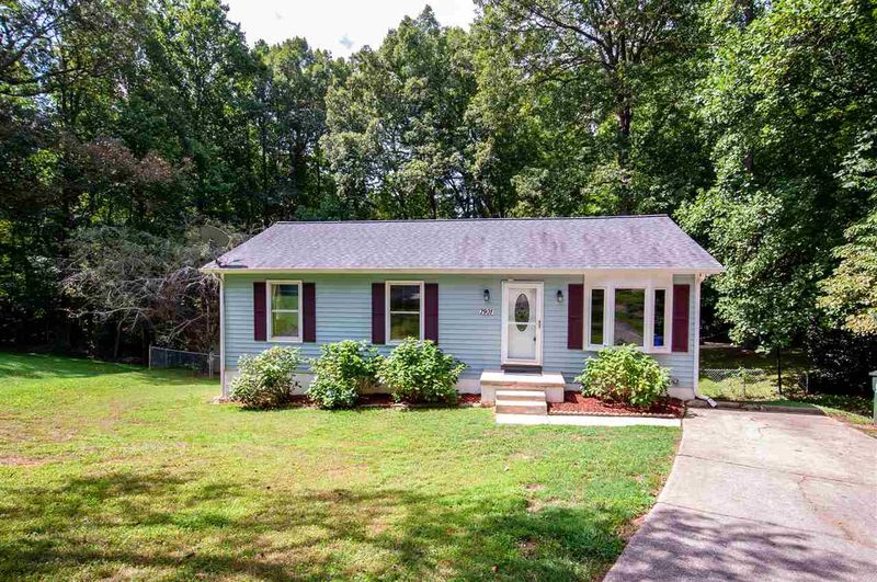7901 Twin Oak Ct, Raleigh, NC 27615