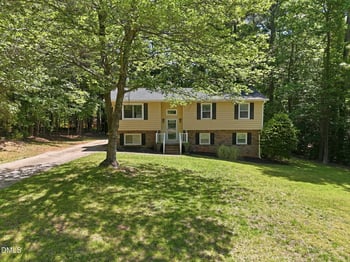 7904 Whitley Dr, Raleigh, NC 27613