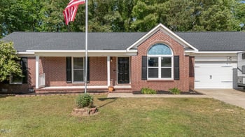 7905 Gaza Cir, Fayetteville, NC 28314