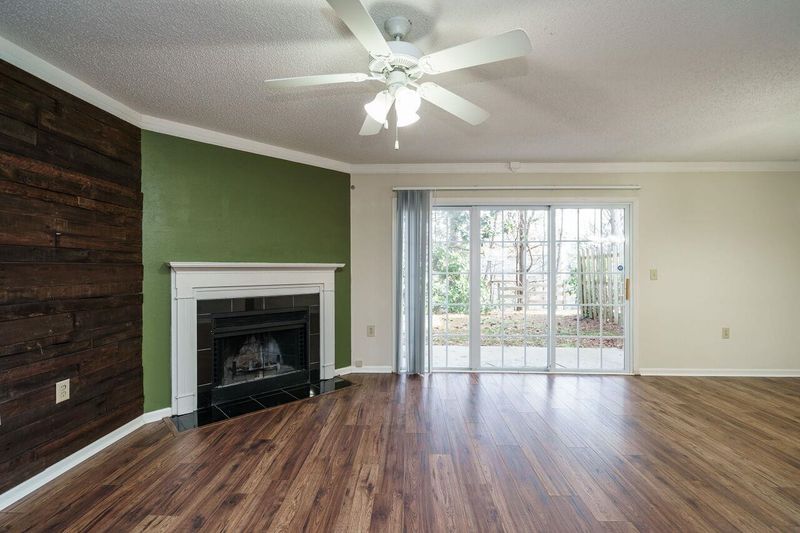 7906 Falcon Rest Cir, Raleigh, NC 27615