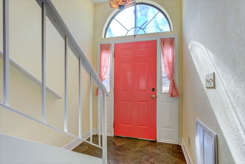 7908 Falcon Rest Dr, Raleigh, NC 27615