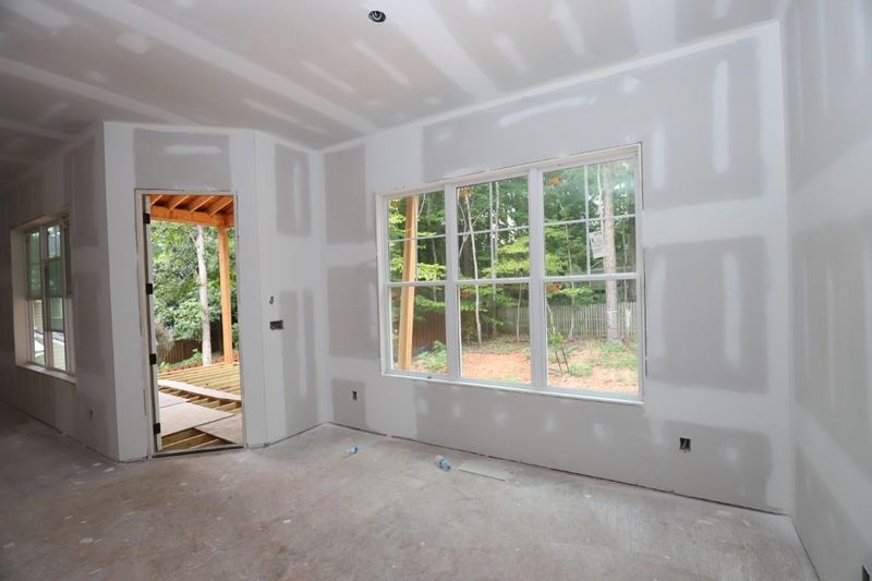 7908 Gabriels Bend Dr, Raleigh, NC 27612