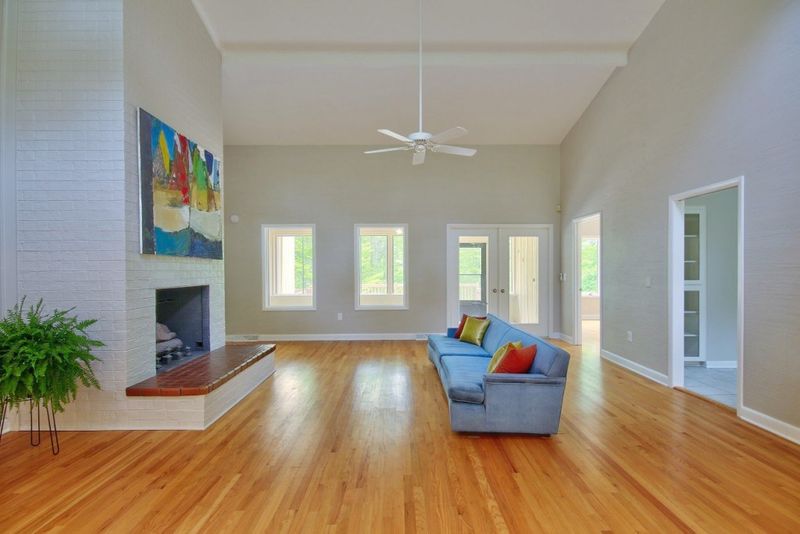 7908 Tulip Cir, Raleigh, NC 27606