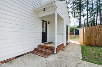 7909 Featherstone Dr, Raleigh, NC 27615