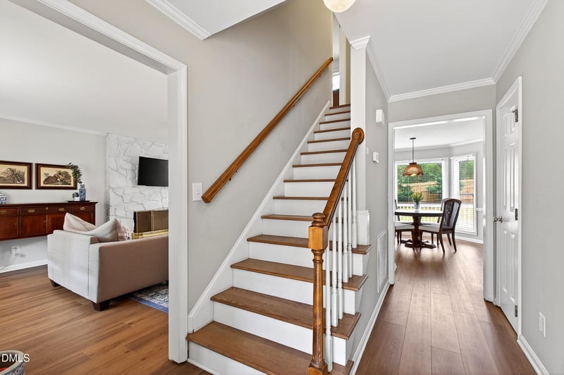 7909 Featherstone Dr, Raleigh, NC 27615