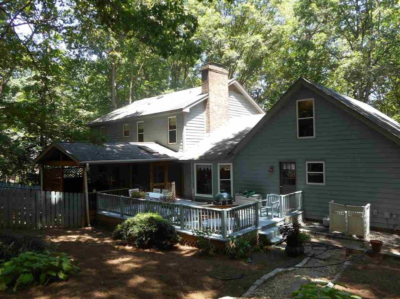 7909 Netherlands Dr, Raleigh, NC 27606