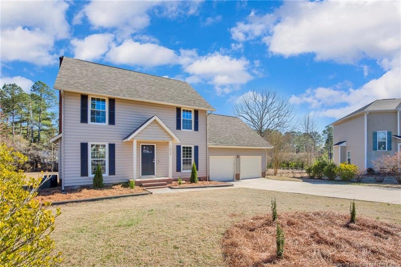 7909 Pinebuff Ct, Fayetteville, NC 28311