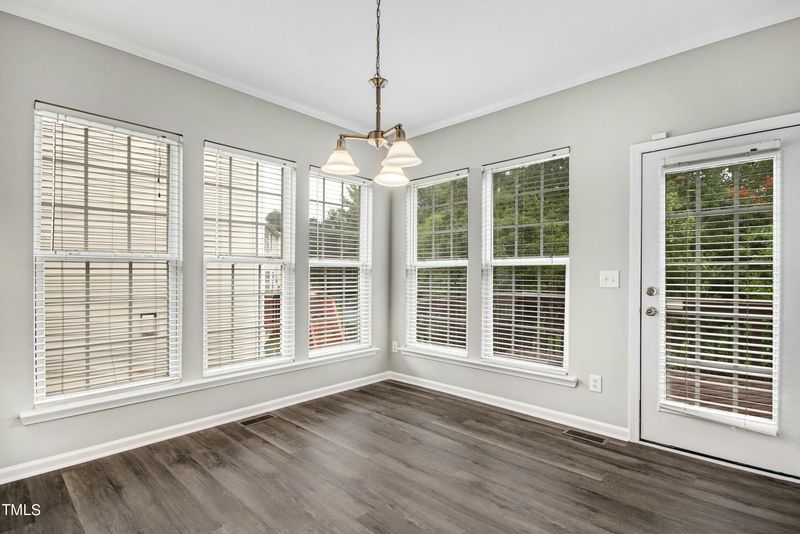7912 Clover Creek Ct, Raleigh, NC 27613