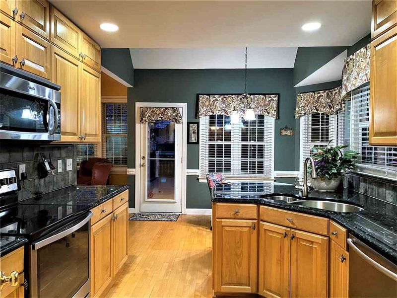 7912 Debenham Dr, Wake Forest, NC 27587
