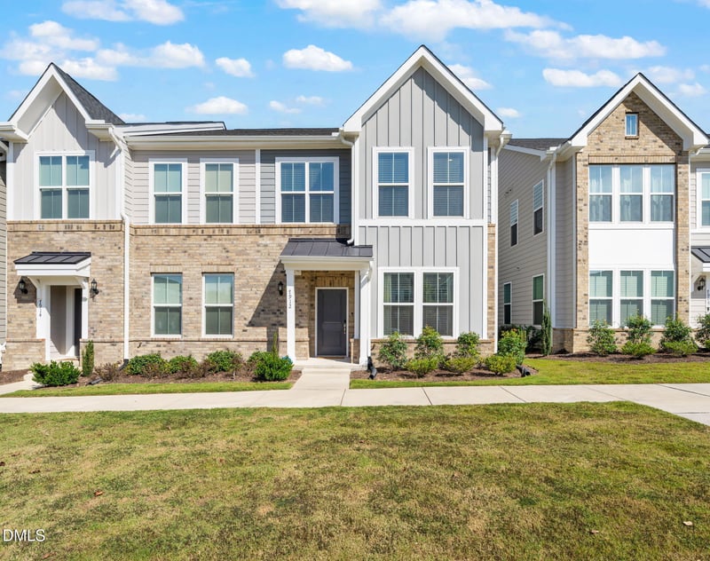 7912 Flatrock Park Dr, Knightdale, NC 27545