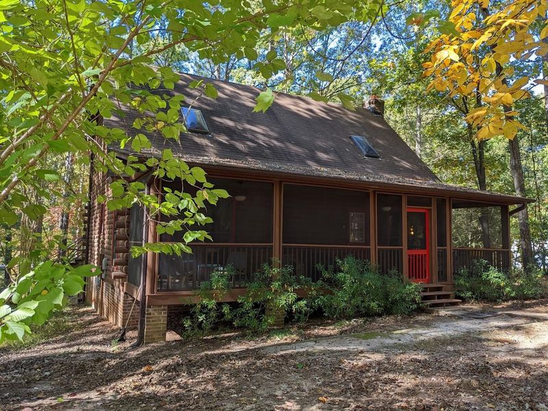 7912 Senter Farm Rd, Apex, NC 27539
