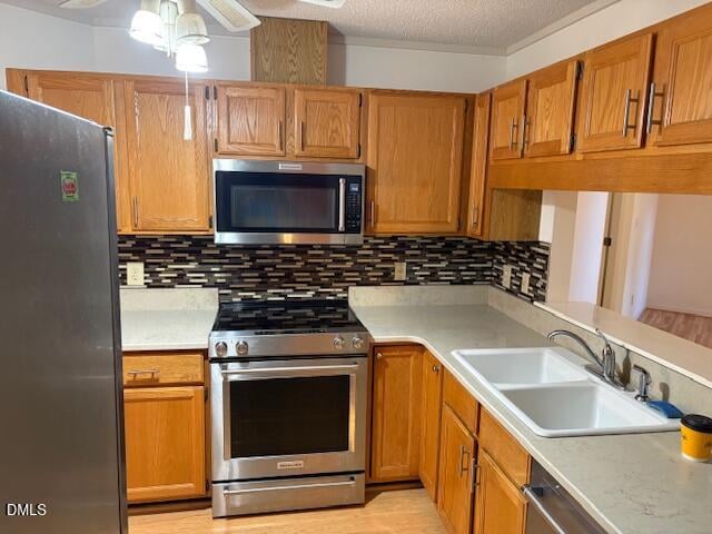 7913 Wood Cove Ct, Raleigh, NC 27615