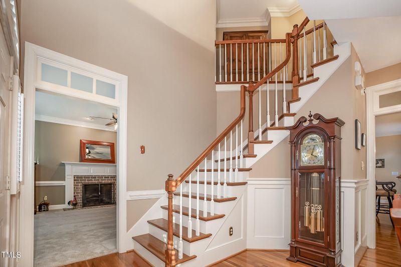 7916 Gabriels Bend Dr, Raleigh, NC 27612